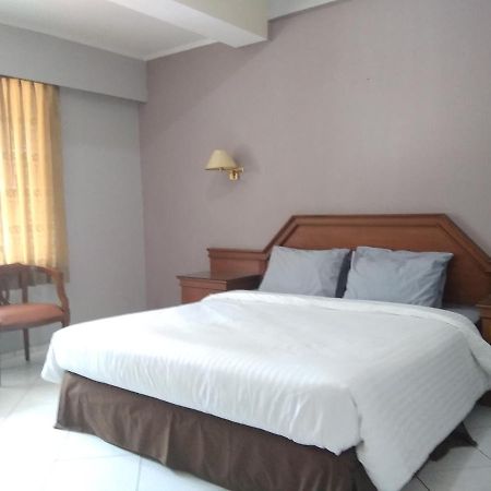 K-Style Eco Hotel Jakarta Ngoại thất bức ảnh